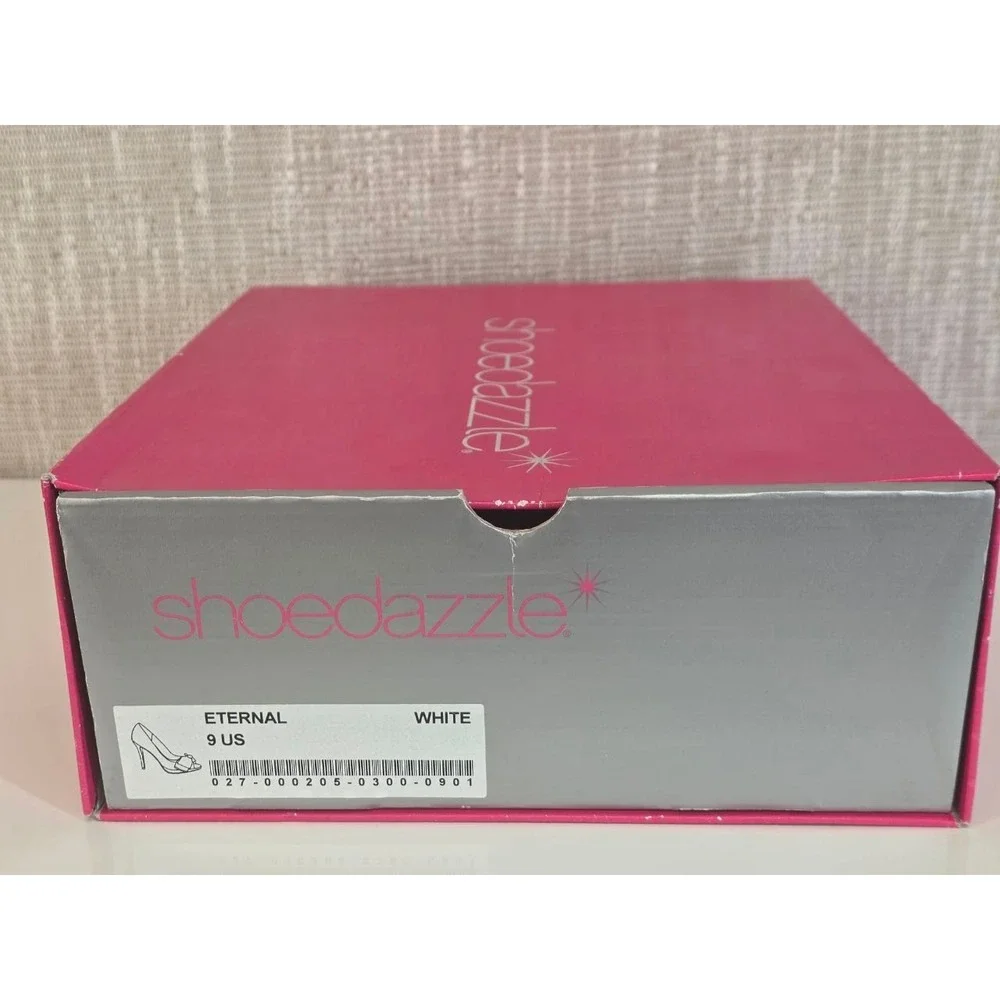 ShoeDazzle Dazzle Ever After Ivory Satin Rhinestone Peep Toe Pumps 9 052/019